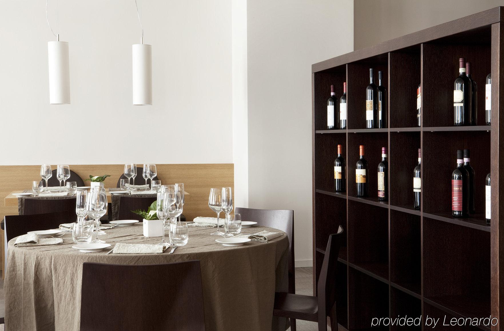 Hsm Hotel San Martino Garbagnate Monastero Екстериор снимка